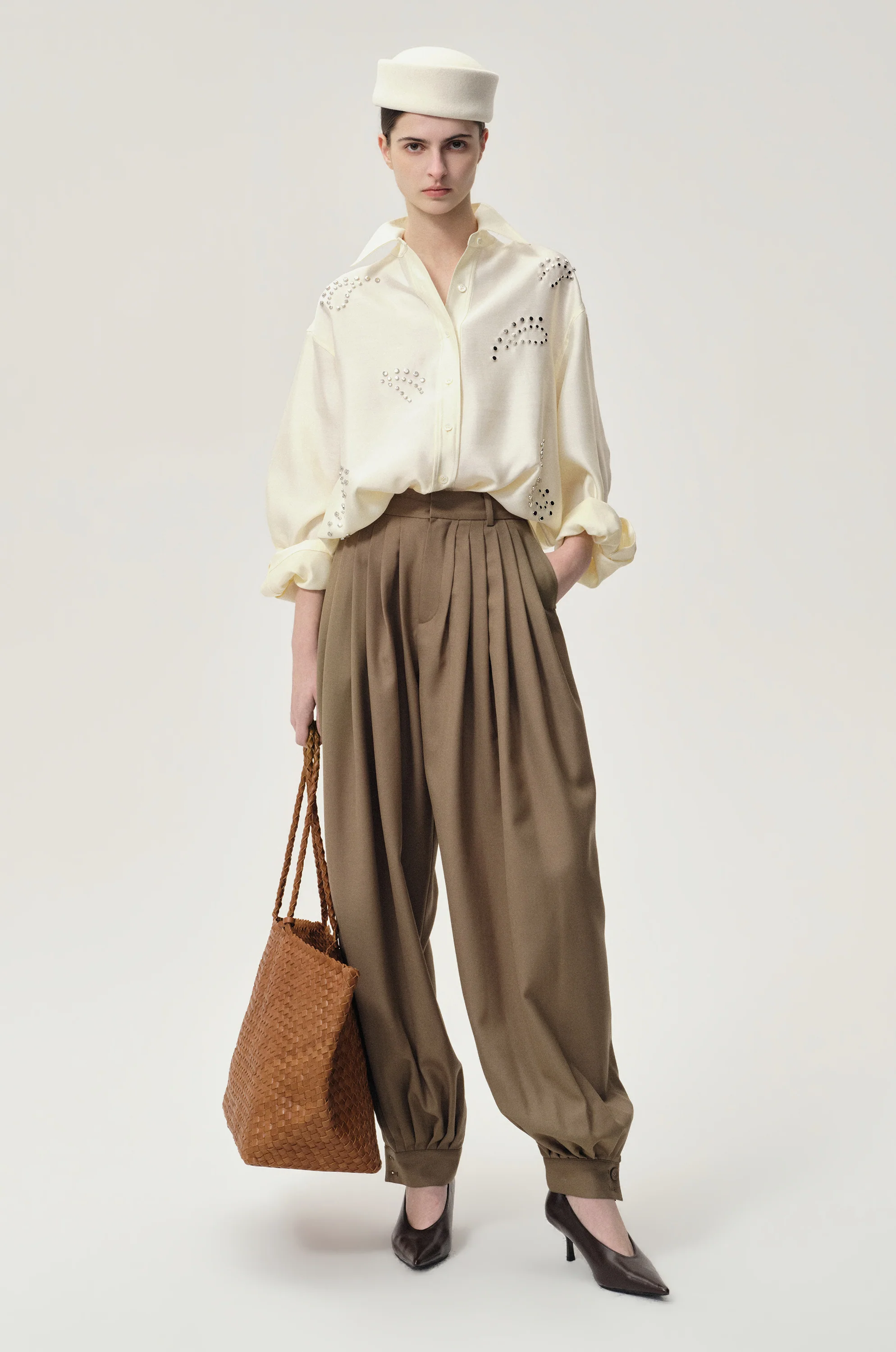 Balloon Pleat Trousers Pepper - Image 8