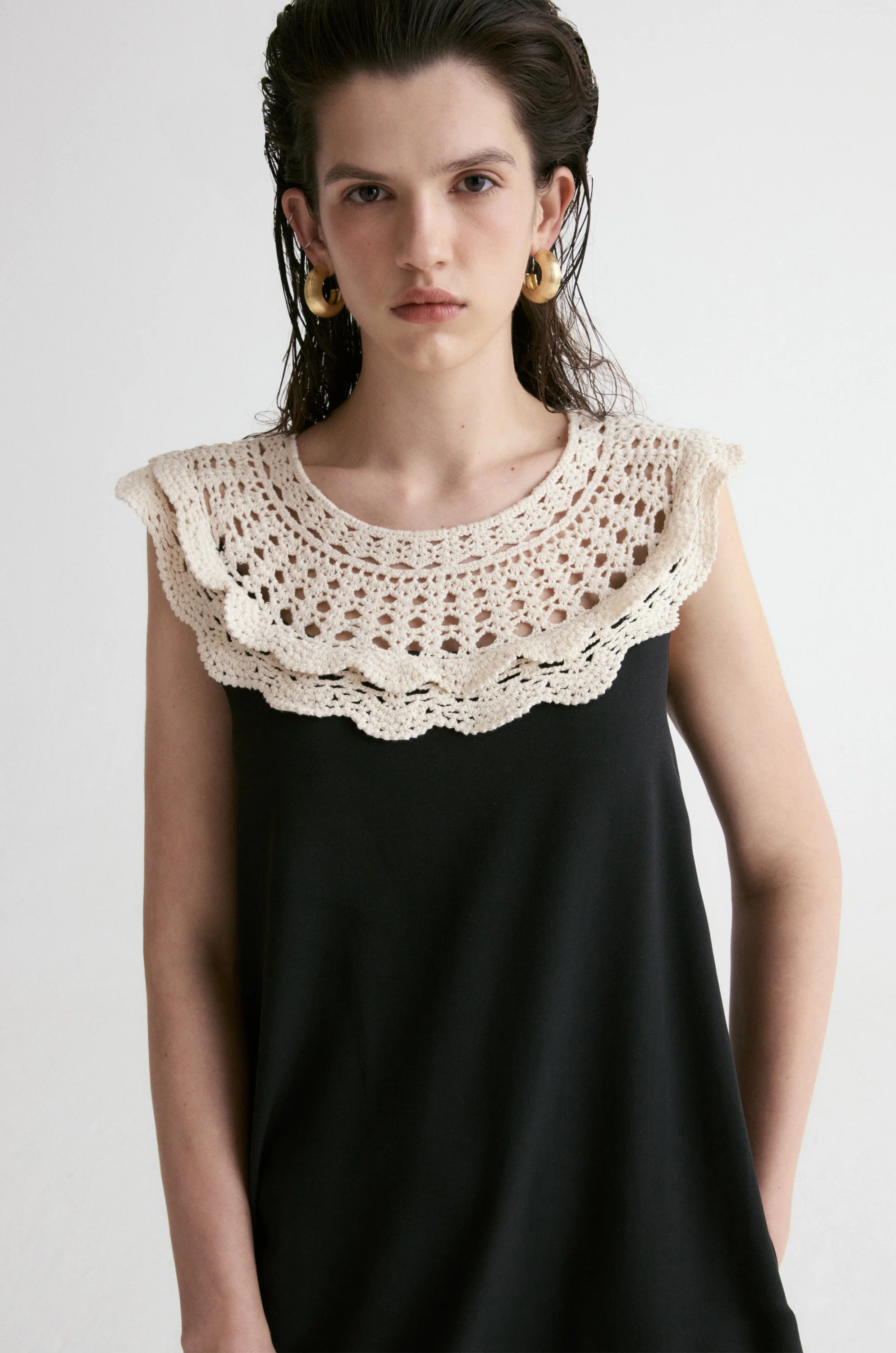 Majorelle Hand-Crochet Collar Dress - Image 3