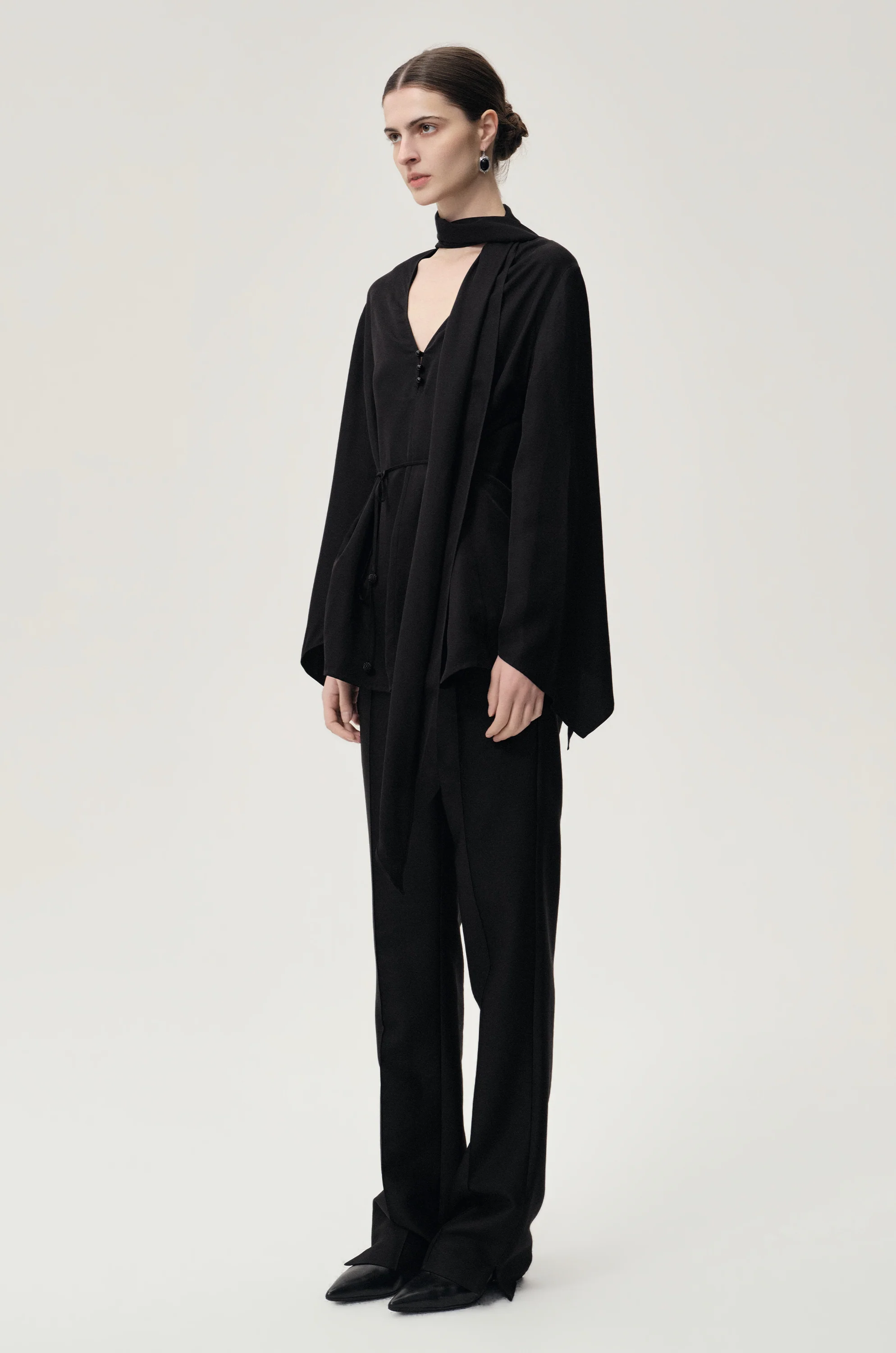 Reversible Scarf Blouse Black - Image 10