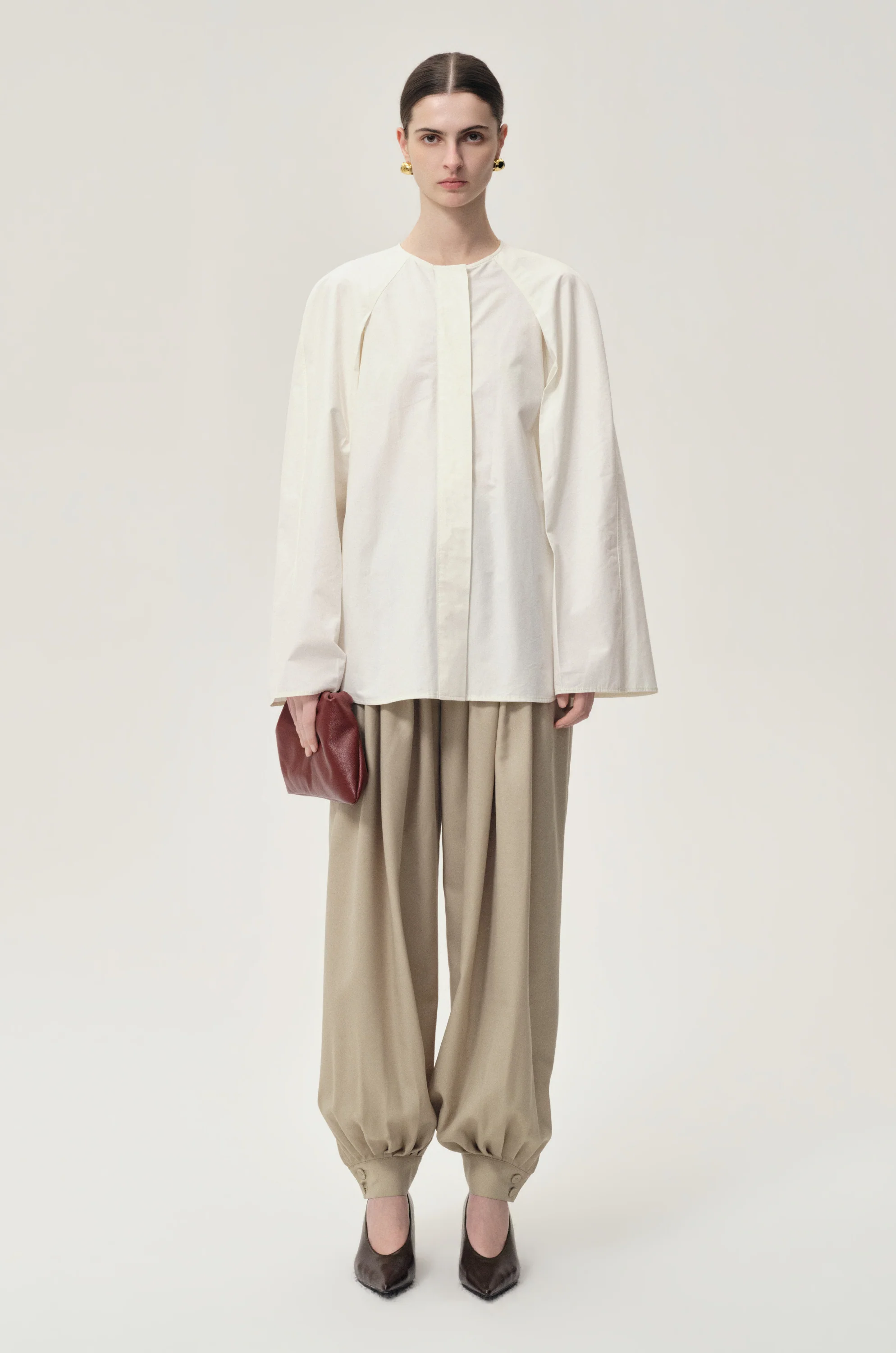 Sculptural Shaped Shirt Off-White - Image 7