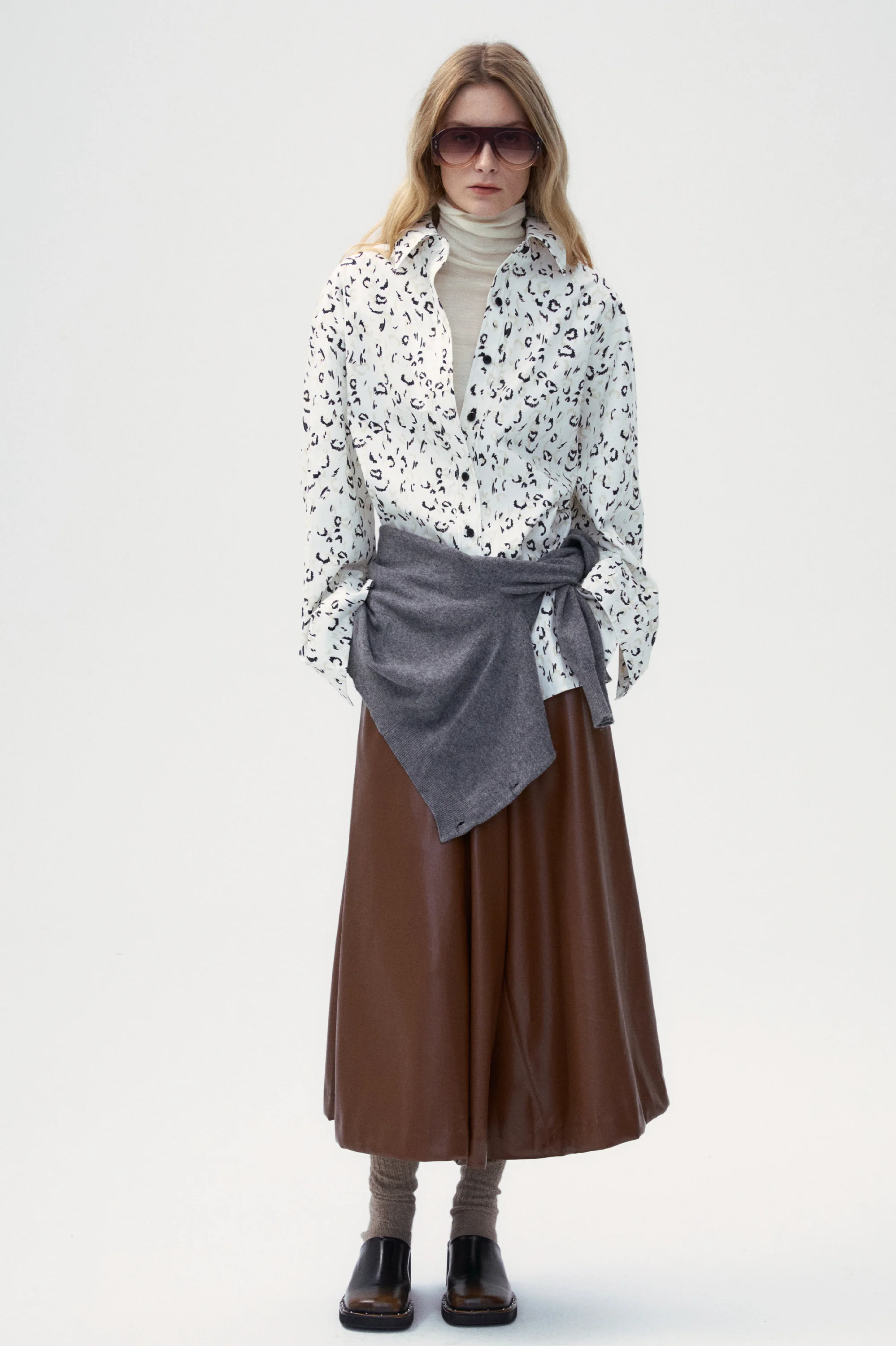 Loose Fit Leopard Print Shirt - Image 6